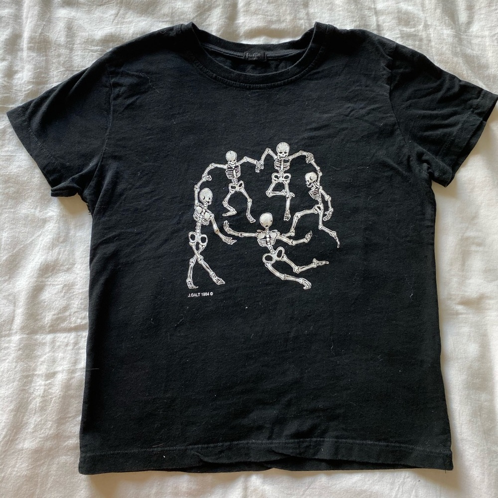 brandy melville skeleton tee